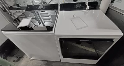 LG DLE8400WE and WT8405CW 27" Electric Washer and Dryer