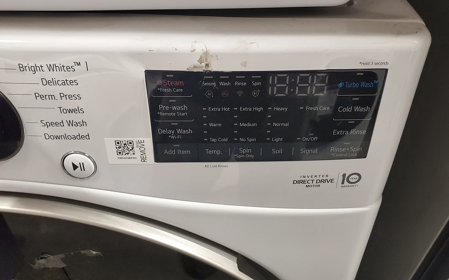 LG DLEX4000W and WM4000HWA Front Load Washer and Electric Dryer - Image 6