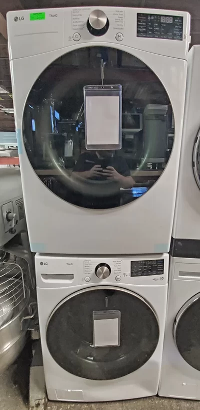 LG DLEX4000W and WM4000HWA Front Load Washer and Electric Dryer