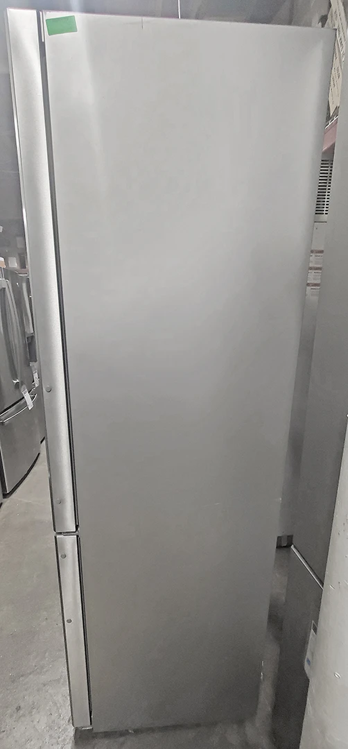 Liebherr SCB7760IM 30" Freestanding/Semi Built-In Bottom Mount Refrigerator - Image 12