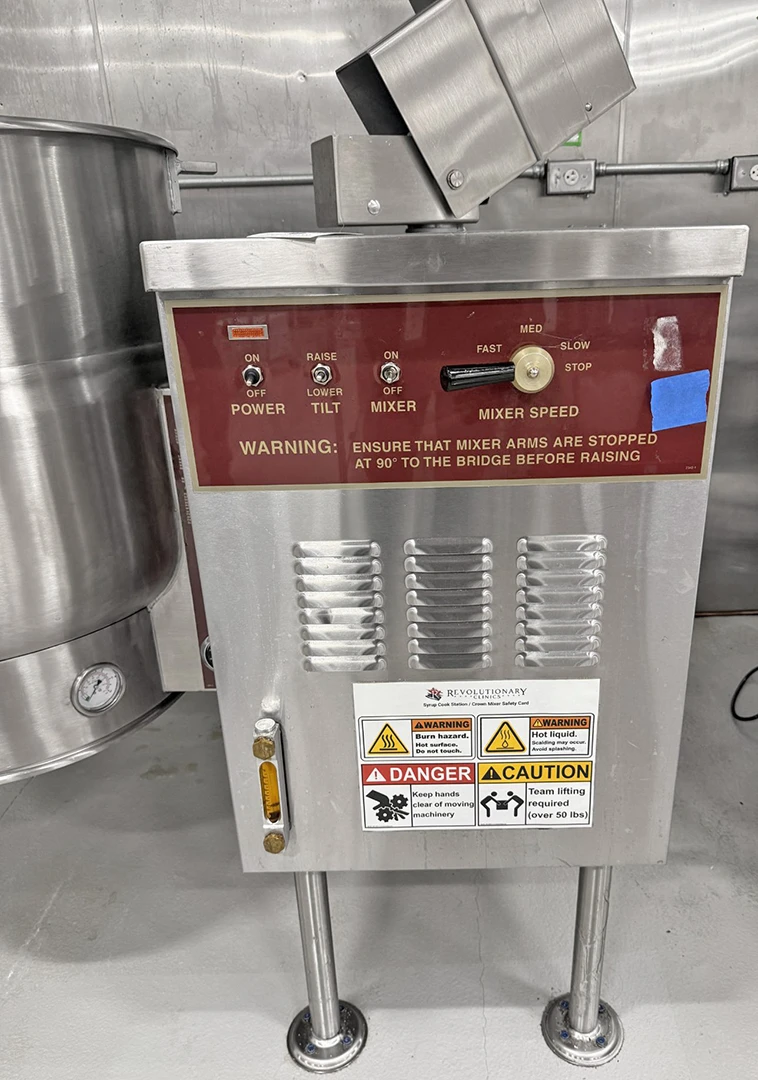 Crown Middleby ELTM-40 Electric Tilting Kettle/Mixer 40 Gallon - Image 2