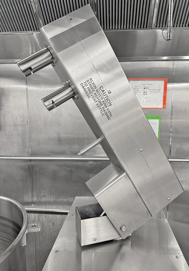 Crown Middleby ELTM-40 Electric Tilting Kettle/Mixer 40 Gallon - Image 3