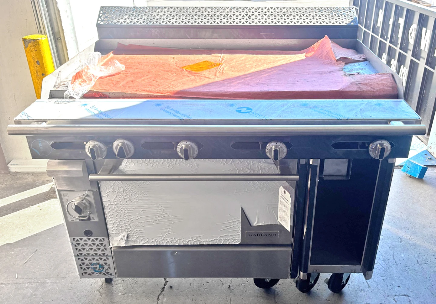 Garland C48-1-1C 48" Gas Range w/ Griddle Convection Oven and Storage Base - Image 2