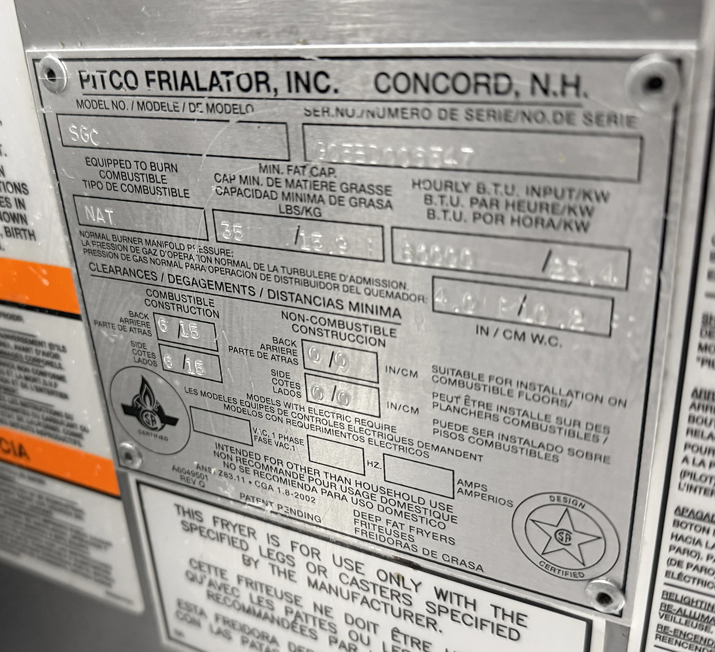 Pitco SGC Natural Gas 35lb Countertop Fryer with Millivolt Controls 60,000 BTU "A" - Image 8