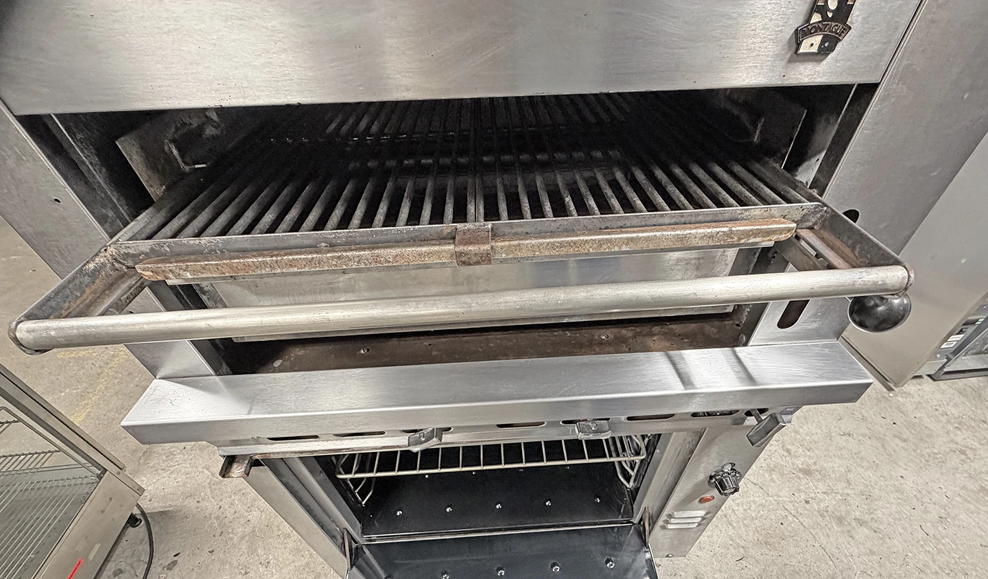 Montague Company 136W36 36 Inch Gas Steak Hotel Broiler Upper Oven 124,000 BTU - Image 7