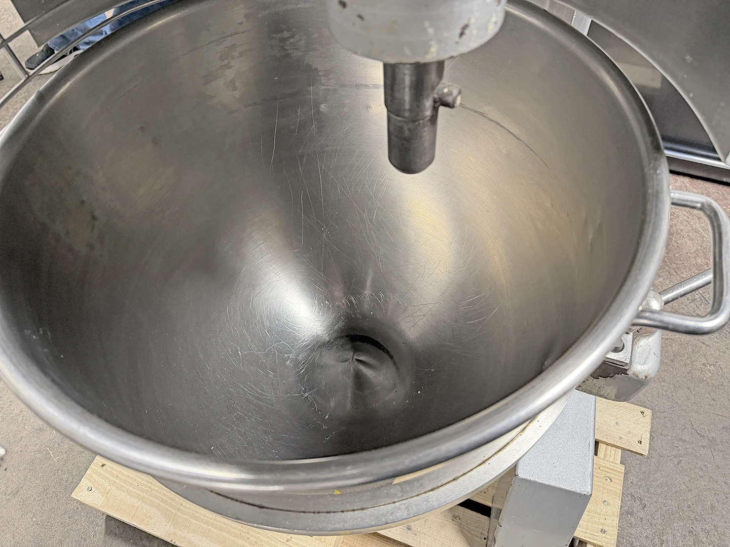 HOBART H600T 60 QT Dough Mixer - Pizza, Bakery, Restaurant H600