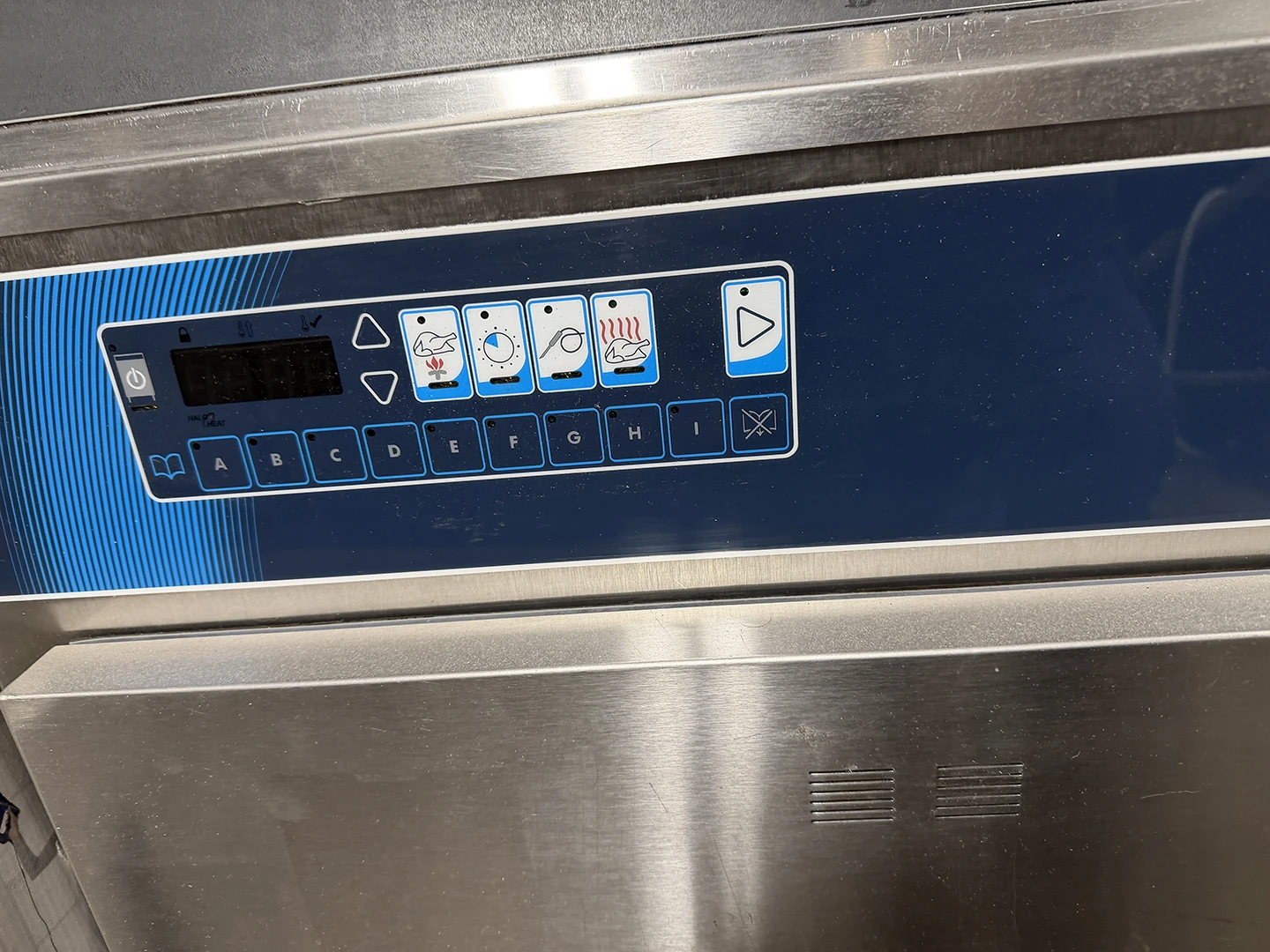Alto-Shaam 750-TH/III Cook & Hold Oven Warmer Cooker Holding Cabinet 2016 - Image 4