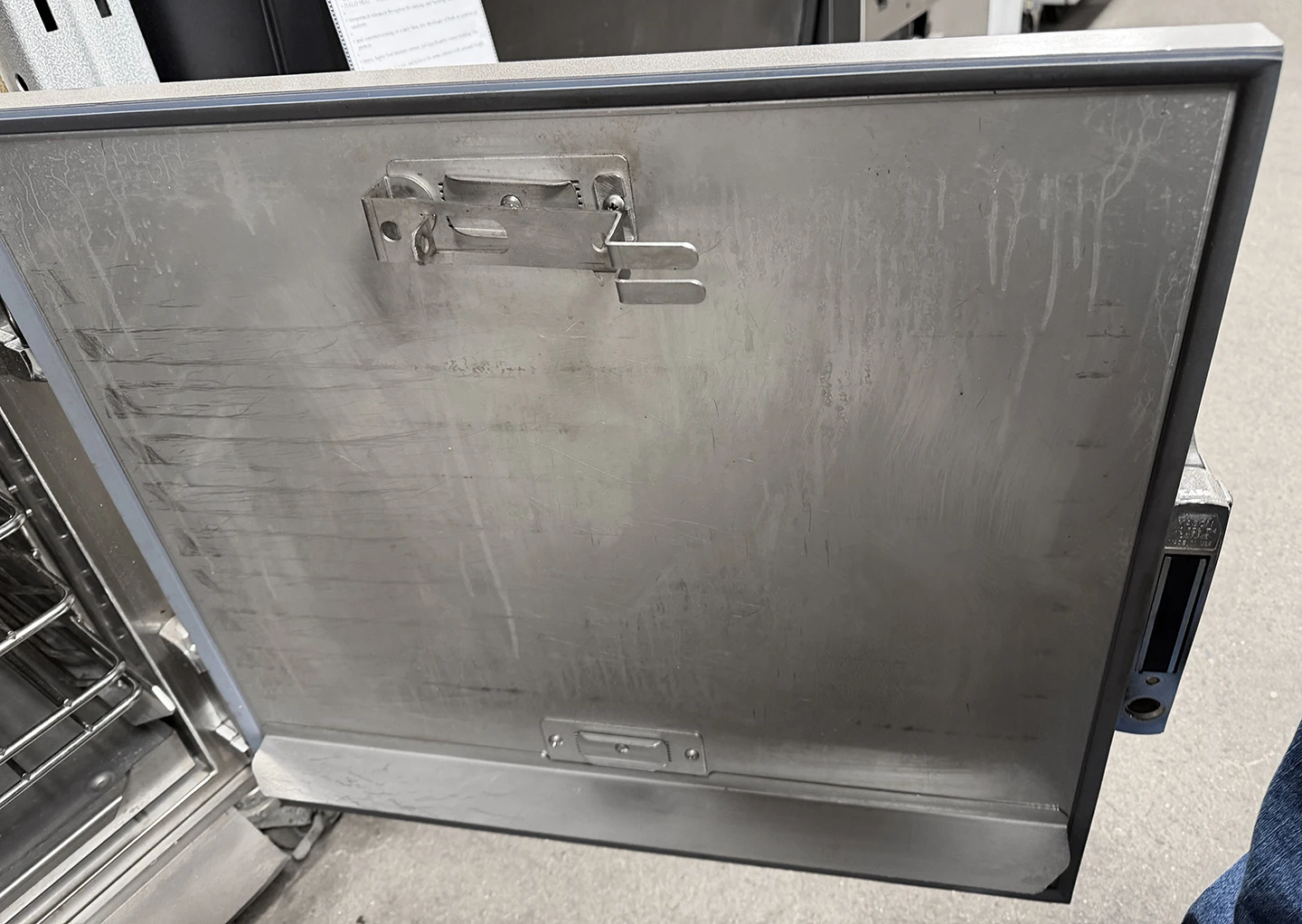Alto-Shaam 750-TH/III Cook & Hold Oven Warmer Cooker Holding Cabinet 2016 - Image 3