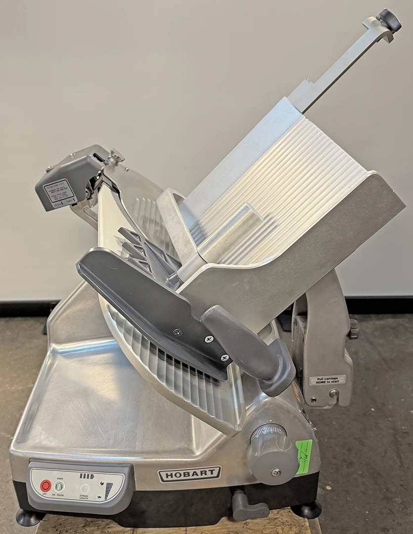 Hobart HS7-N Automatic Meat & Cheese Slicer w/ 13" Blade - Belt Driven, 1/2 hp - Image 2