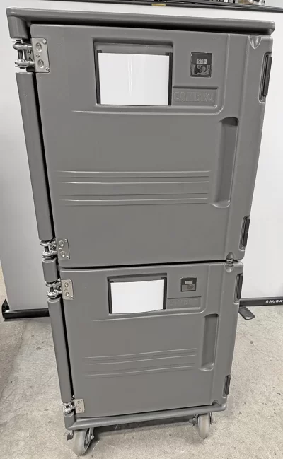 Cambro PCUHP615 Pro Cart Ultra™ Ambient/Hot Insulated Food Carrier w/ (16) Pan Capacity 110V