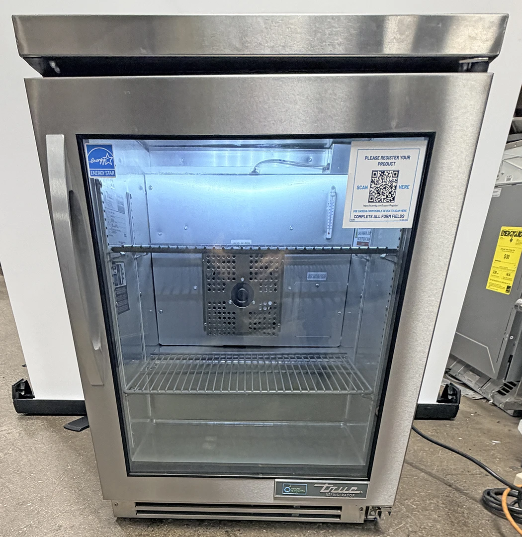 True TUC-24G-HC~FGD01 24" Undercounter Refrigerator with Glass Door