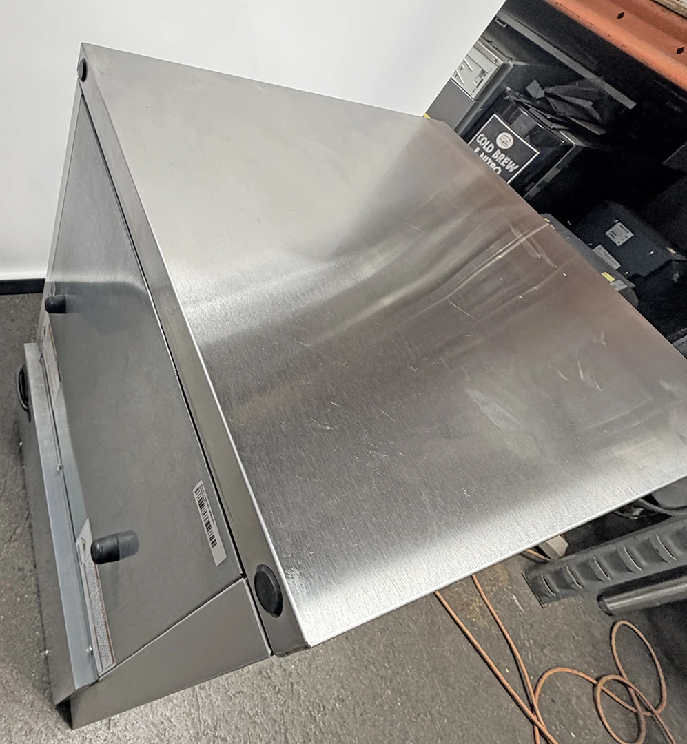True TUC-24G-HC~FGD01 24" Undercounter Refrigerator with Glass Door - Image 5