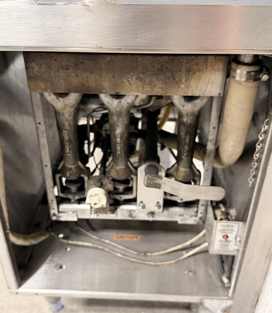 Pitco PG1 Crab, Lobster, and Pasta Cooker with Digital Control 77.5K BTU Natural Gas - Image 4