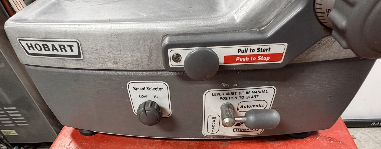 Hobart 2712 Automatic Meat/Cheese Slicer with Sharpener - Image 3
