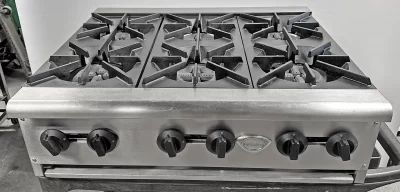 Wells HDHP-3630G-QS 36" Countertop Natural Gas 6 Burner Hotplate - 159K BTU/HR