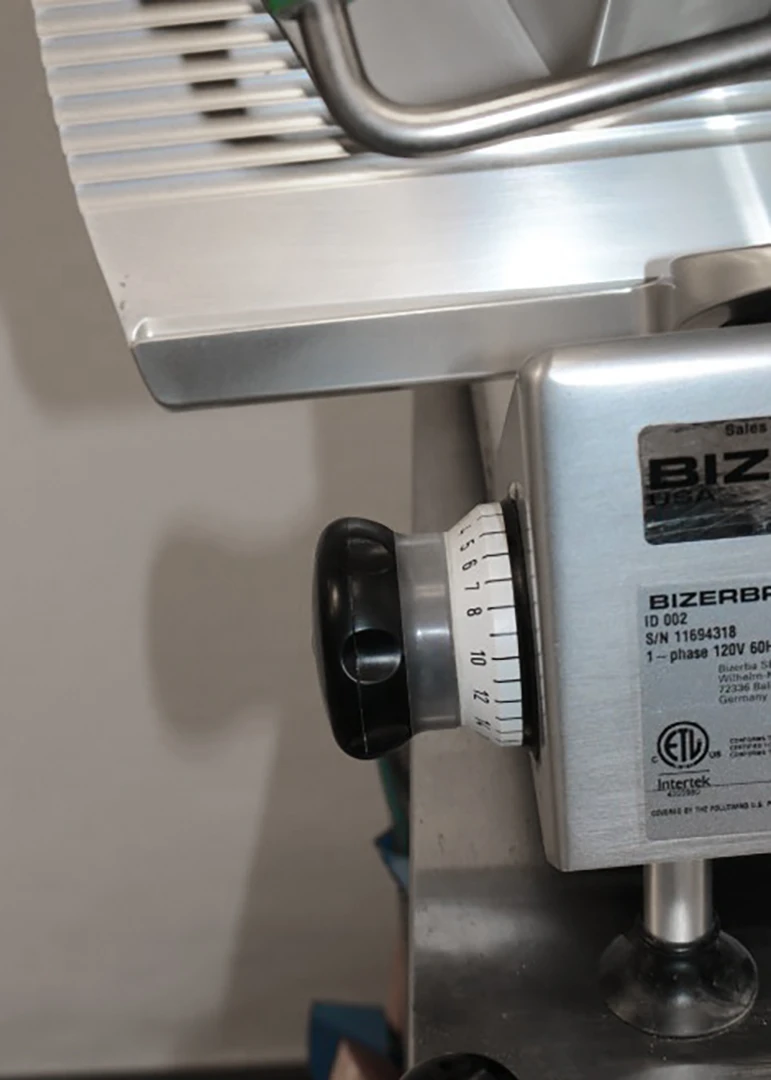 Bizerba GSP Series GSPH33 13" Gravity Feed Meat and Cheese Slicer "A" - Image 4
