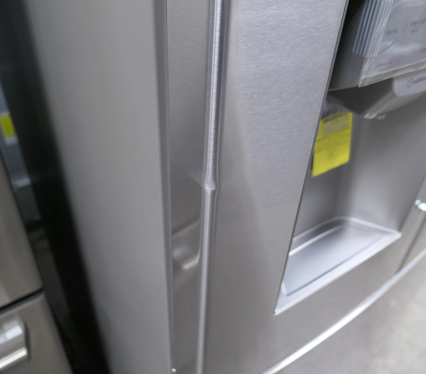 LG LRFS28XBS 36" Smart French Door Refrigerator Stainless Steel - Image 9