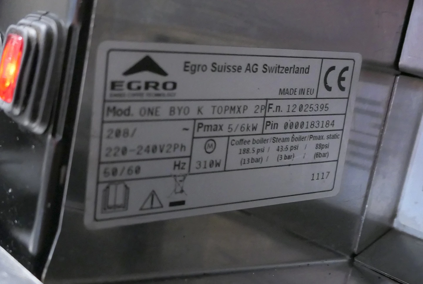 Rancilio Egro ONE BYO Superautomatic Espresso Machine With Fridge and Powder Module - Image 17