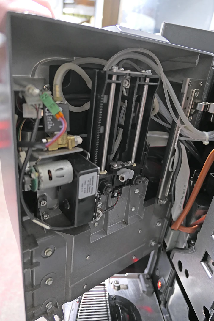 Rancilio Egro ONE BYO Superautomatic Espresso Machine With Fridge and Powder Module - Image 11