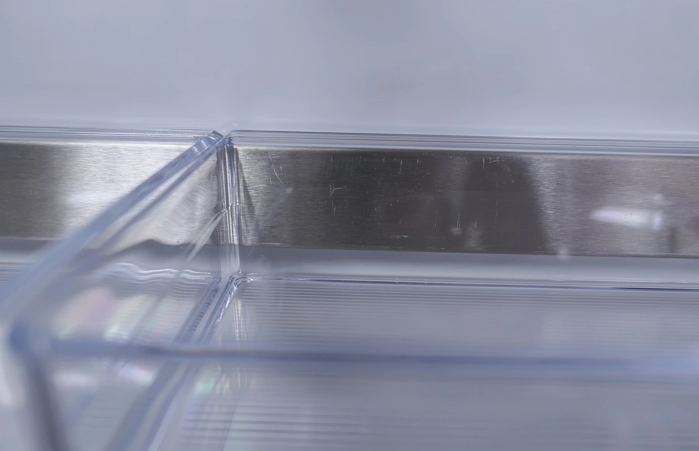 Bosch 500 Series B24CB50ESS 24" Counter Depth Freestanding Bottom Freezer Smart Refrigerator - Image 8