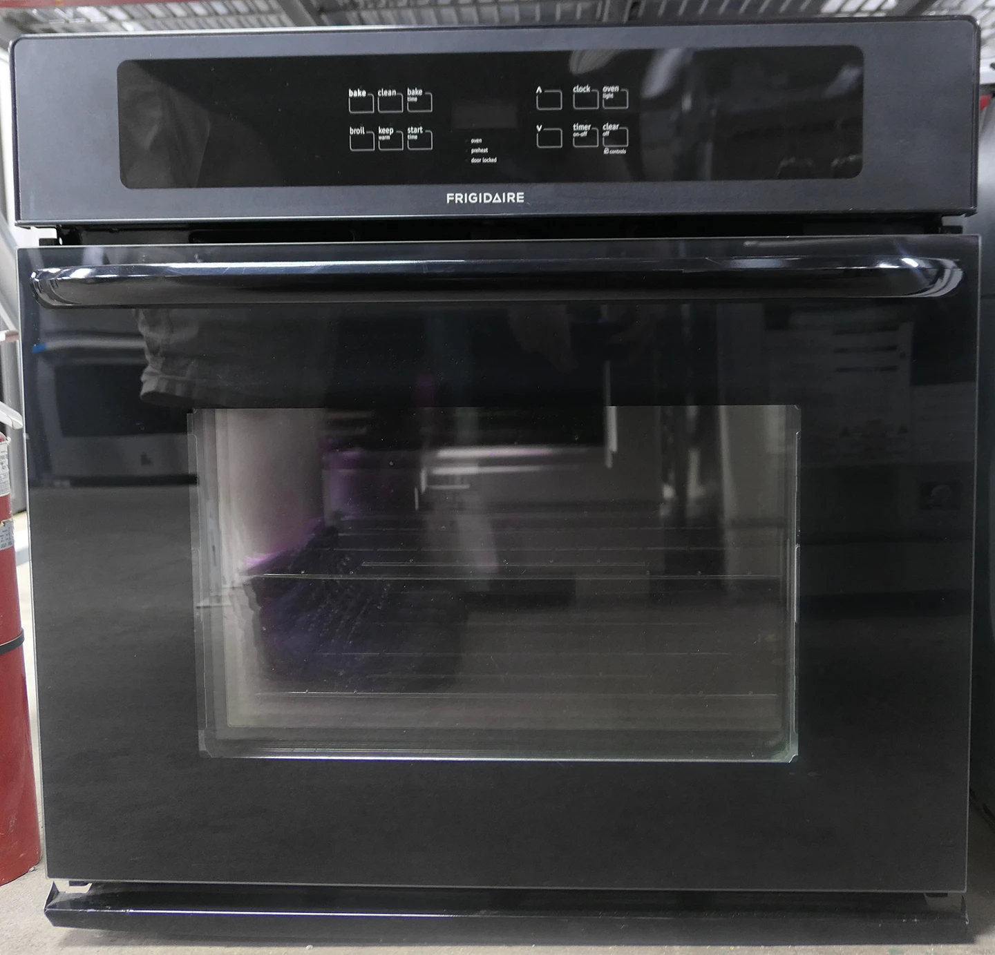 Frigidaire FFEW3025PB 30" Single Electric Wall Oven Black