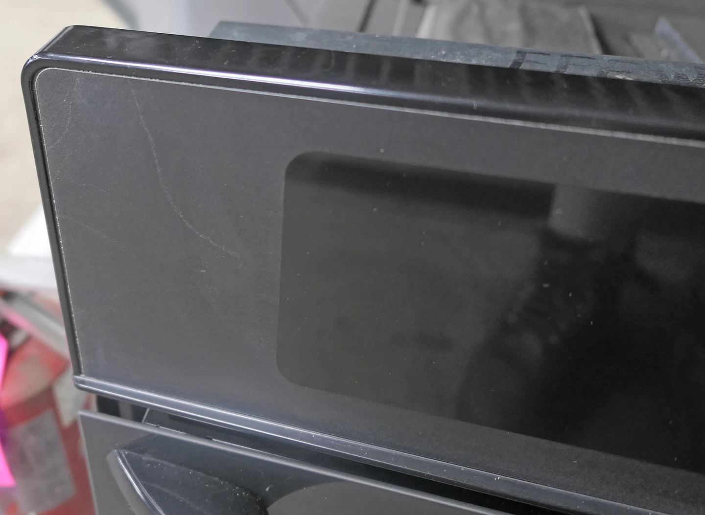 Frigidaire FFEW3025PB 30" Single Electric Wall Oven Black - Image 6