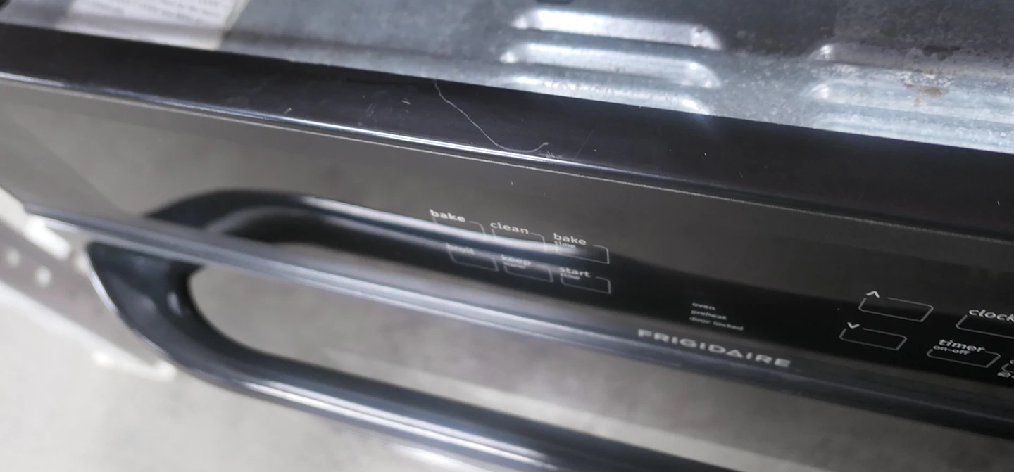 Frigidaire FFEW3025PB 30" Single Electric Wall Oven Black - Image 7