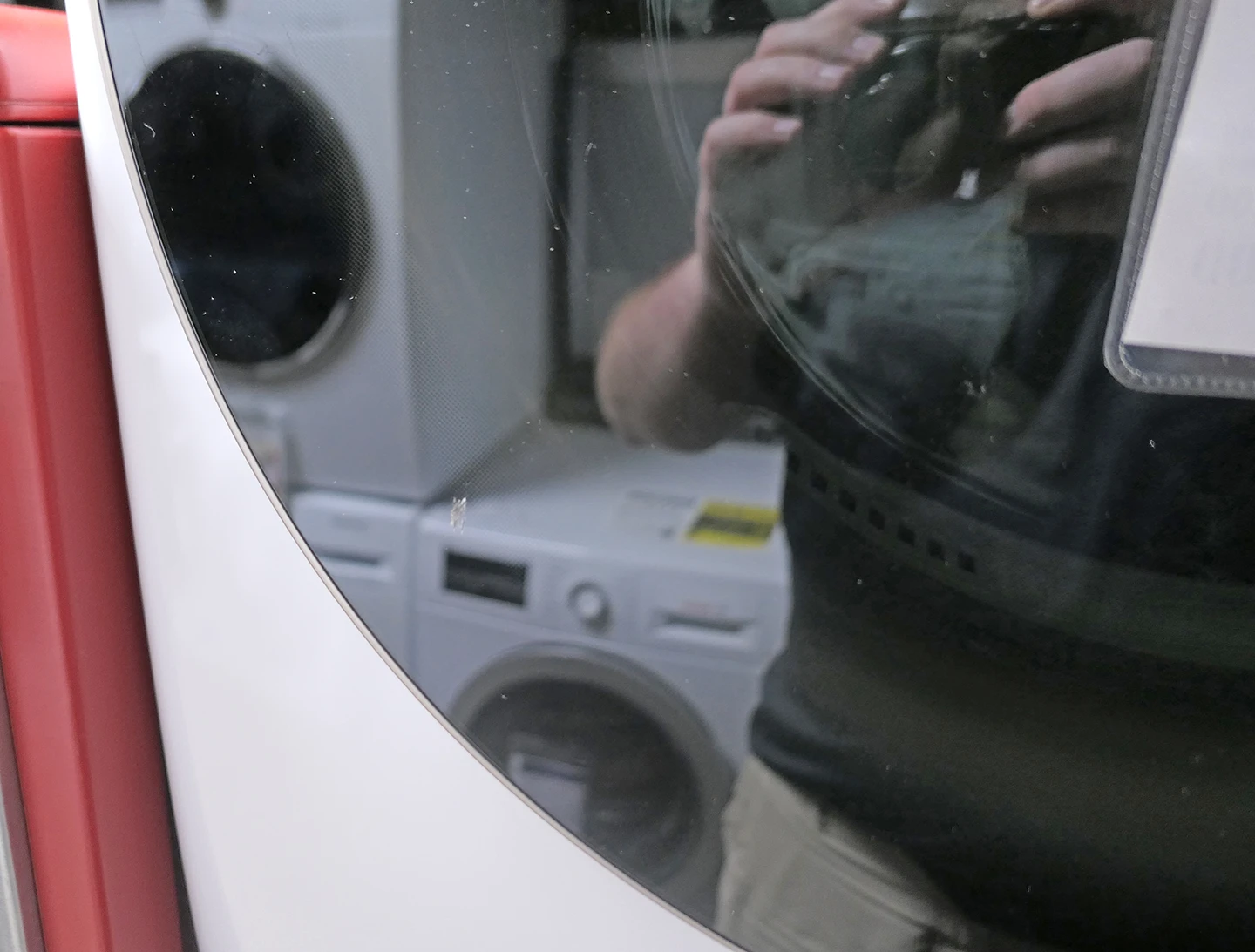 LG DLEX4000W and WM4000HWA Front Load Washer and Electric Dryer - Image 7