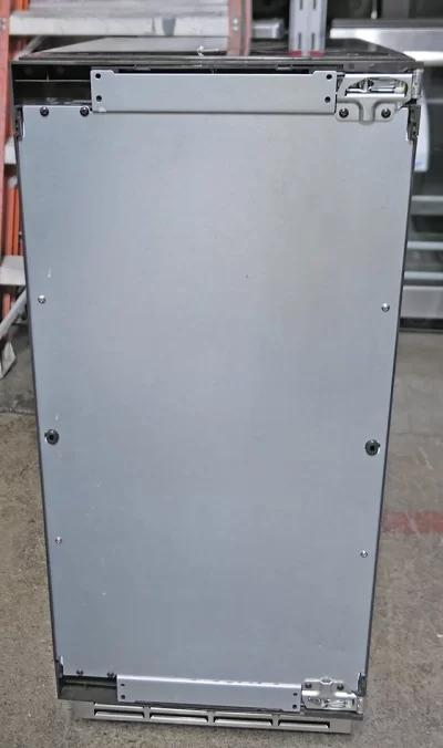 GE UCC15NPRII 15" Under Counter Panel Ready Ice Maker Gravity Drain