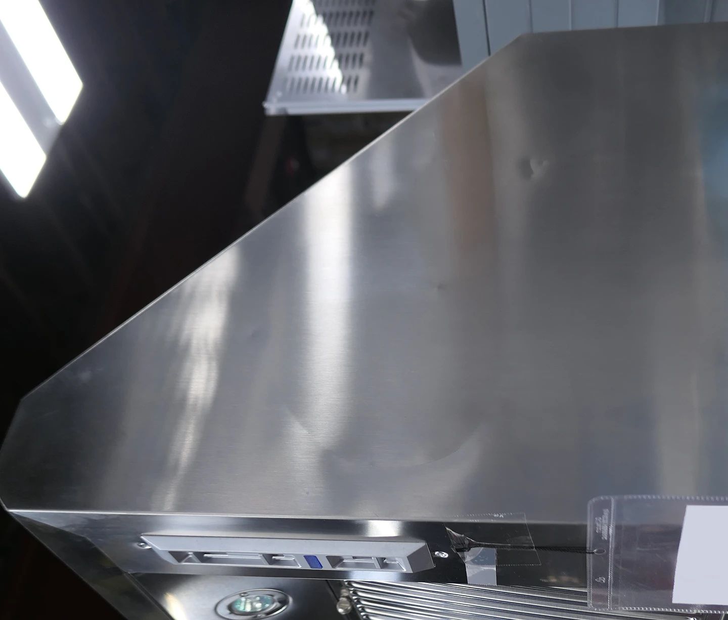 Faber Professional Collection MAES48SS Maestrale Wall-Mount Canopy Hood 1200CFM Internal Blower - Image 4