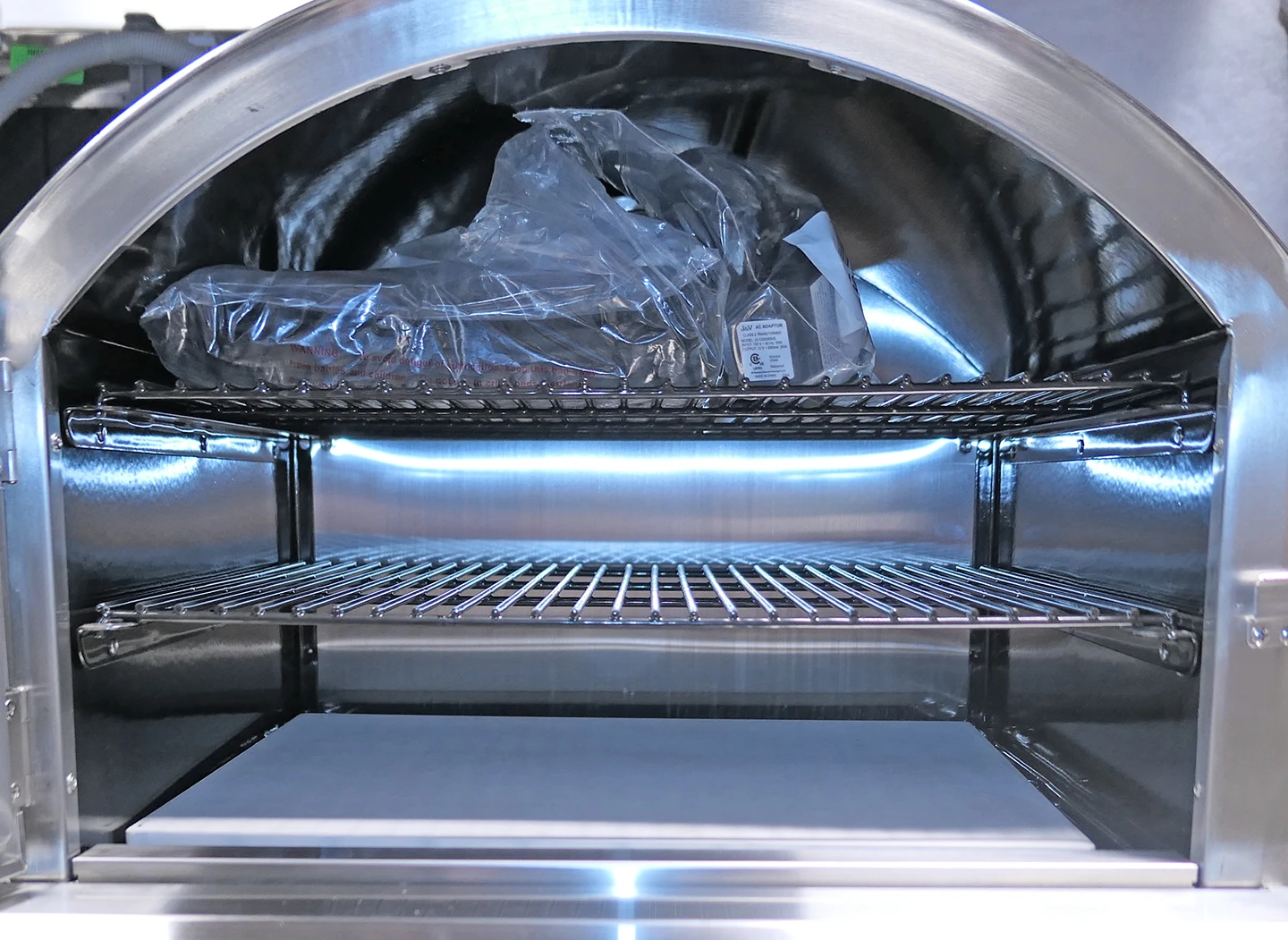 Summerset NPS-SS-OVBI-NG Built-In Outdoor Oven Natural Gas - Image 2