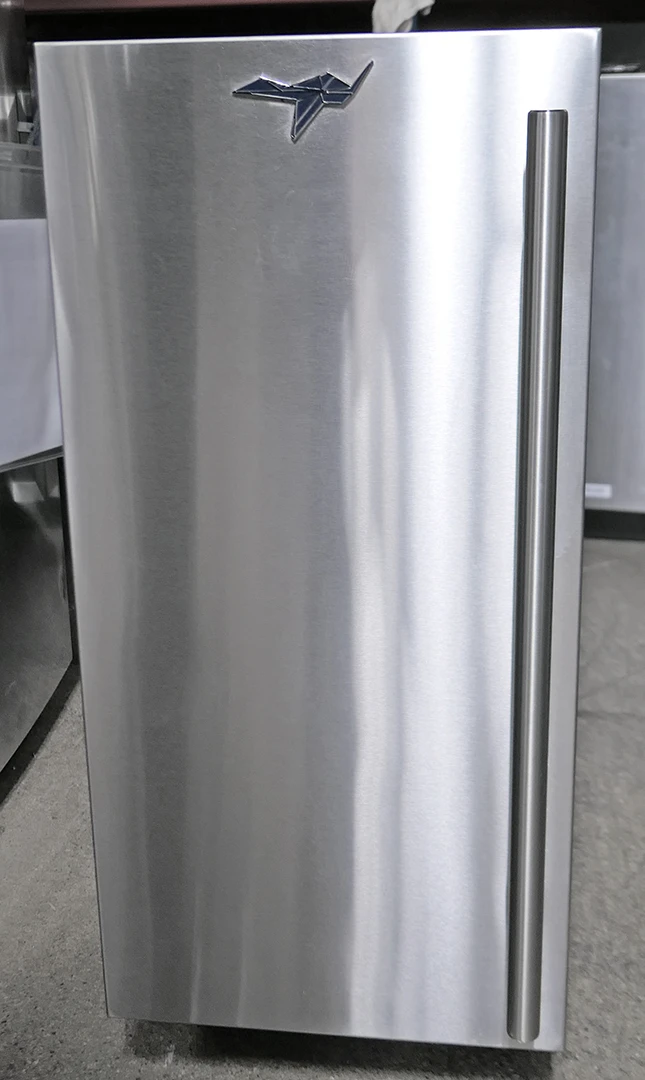 Sapphire SIIM15PSS 15" Built-In Undercounter Gourmet Cube Ice Maker
