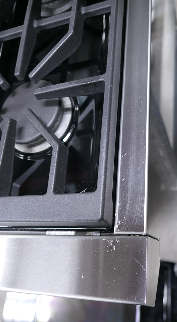 Wolf GR304 30" Pro-Style Freestanding Gas Range Stainless Steel - Image 9
