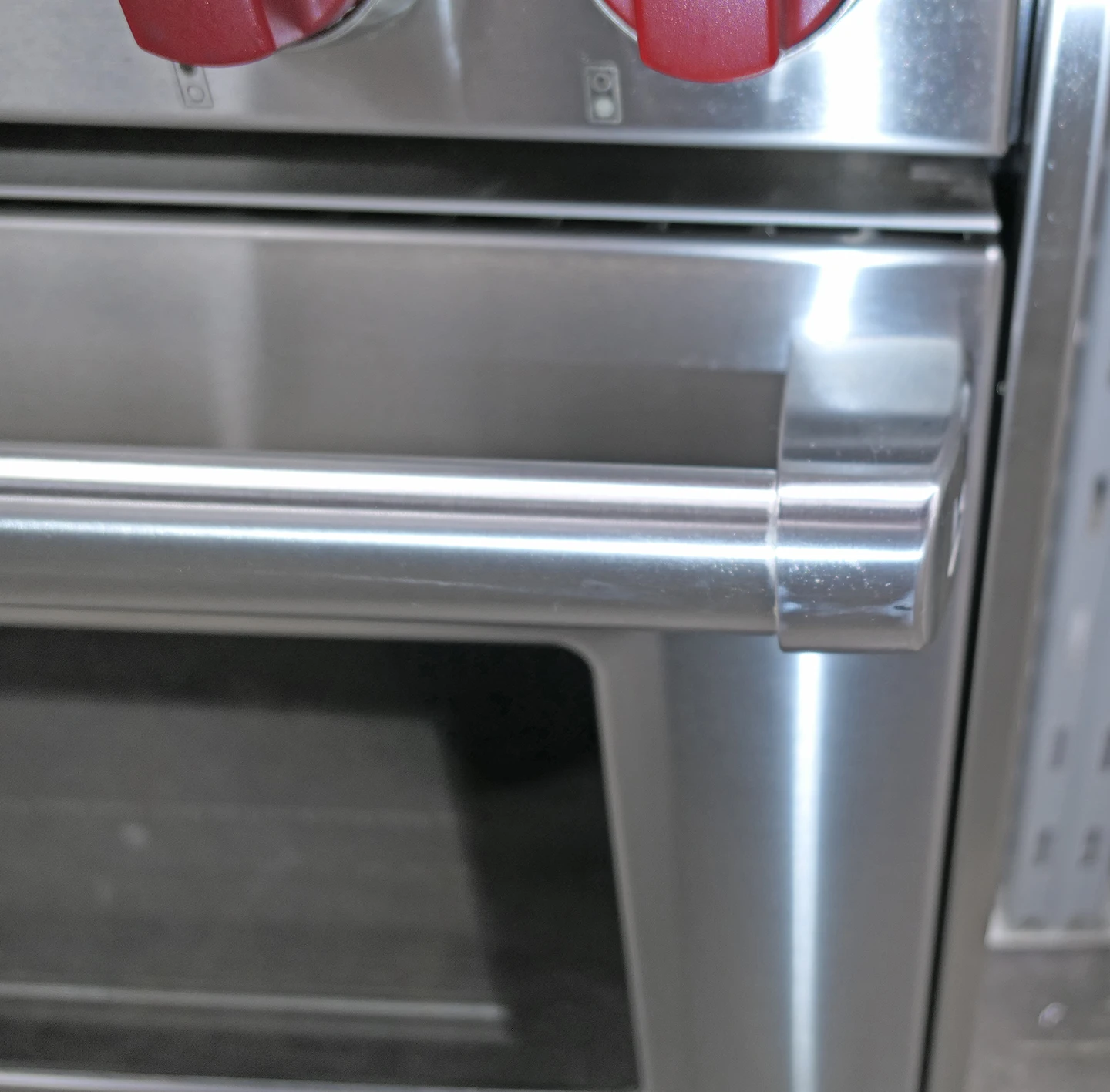 Wolf GR304 30" Pro-Style Freestanding Gas Range Stainless Steel - Image 15