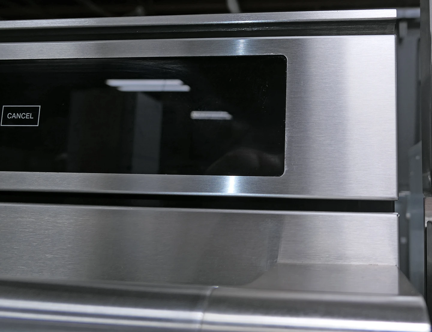 Jenn-Air RISE JMC6224HL 24" Single Speed Smart Electric Wall Oven - Image 5