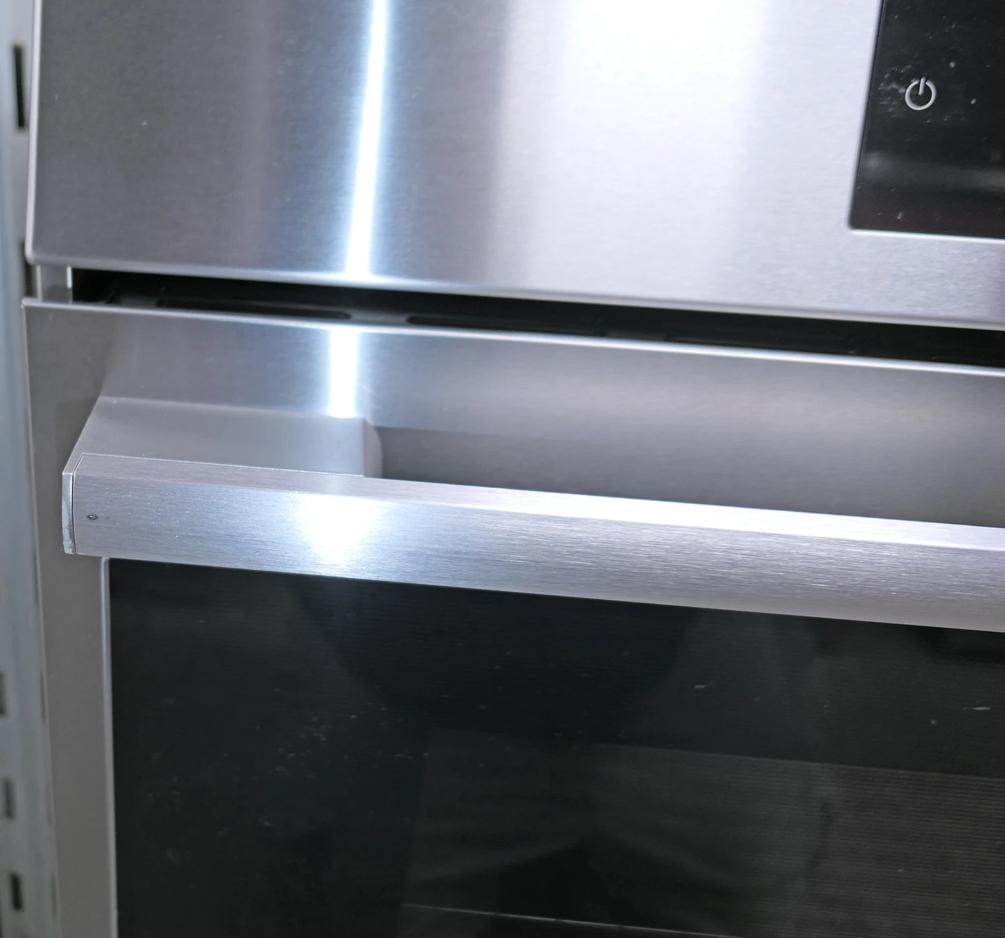 Bosch 500 Series HIF5050MU 30" Induction Slide-In Range - Image 10