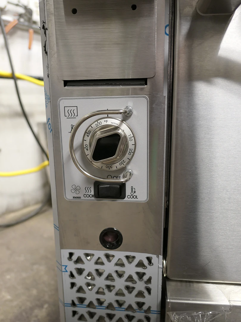 Garland C48-1-1C 48" Gas Range w/ Griddle Convection Oven and Storage Base - Image 10