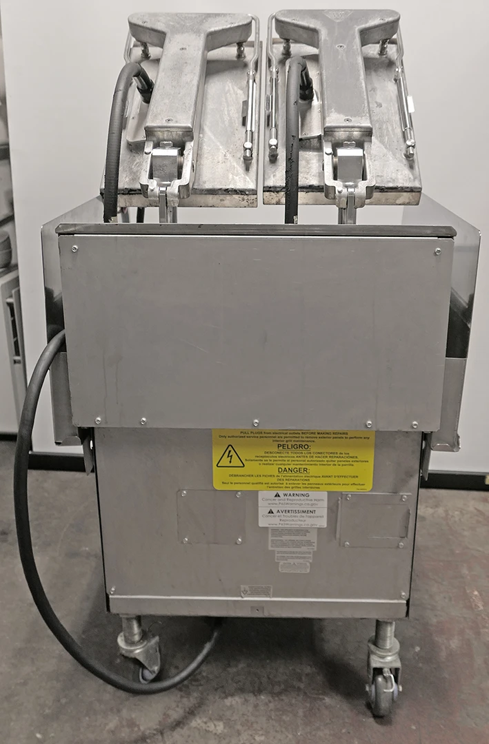 Garland XPress XPE24 Commercial Electric Clamshell Griddle 208/240V 3 Phase - Image 3