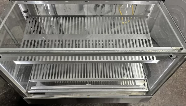 Hatco IHDCH-45 Stainless Steel 45" Full Service Heated Display Warmer with Humdity Control - Image 2