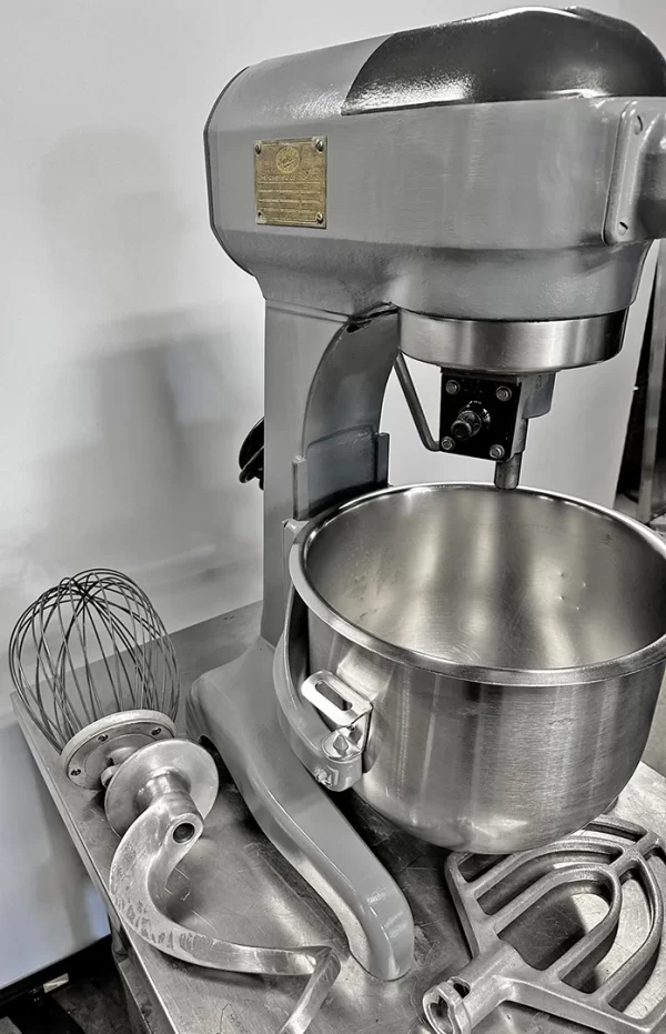 Hobart A200 20 QT Dough Mixer - Pizza, Bakery, Restaurant 115 Volt Single Phase - Image 5