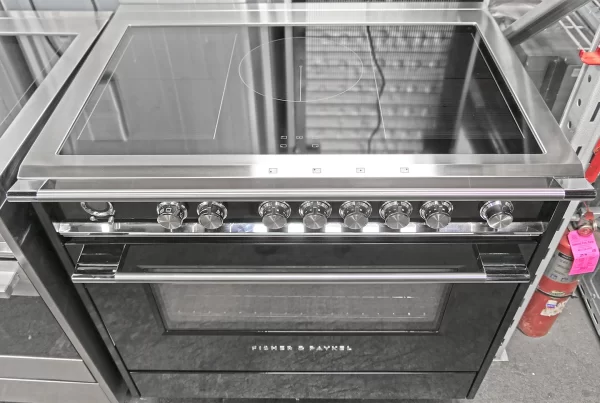 Fisher & Paykel Series 9 Classic Series OR36SCI6B1 36" Induction Range Black