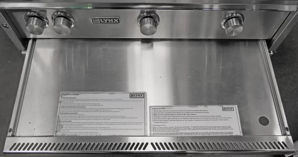 Lynx Professional Series L36ASFRLP 36" Freestanding Grill w/ 935 sq. in. Surface - Image 3