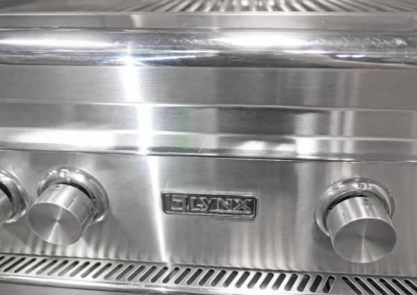 Lynx Professional Series L36ASFRLP 36" Freestanding Grill w/ 935 sq. in. Surface - Image 22