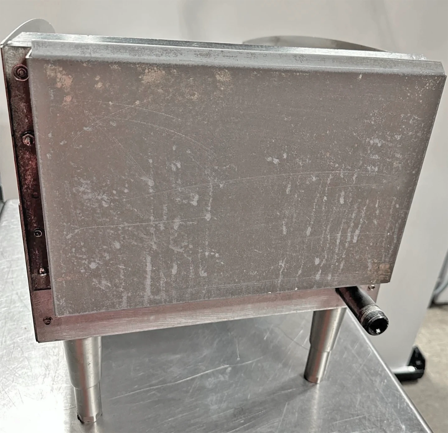 Star 615TF 15" Gas Griddle with Thermostatic Controls - 1" Steel Plate - Image 6
